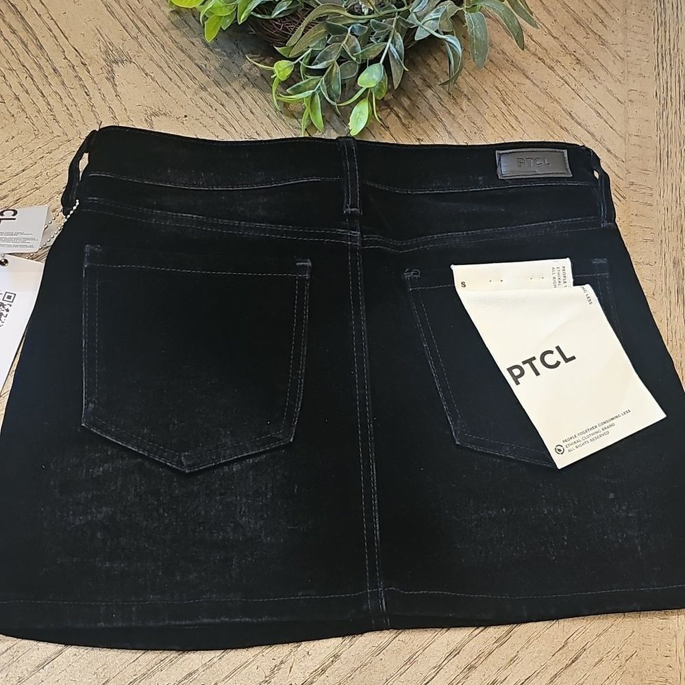 PTCL ETHIKAL BRAND Black Suede Skirt Size S NWT - Picture 3 of 8